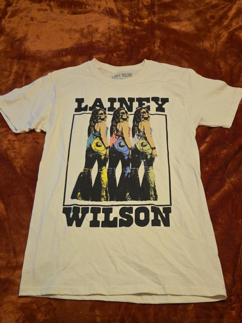 Lainey Wilson White Graphic Short Sleeve Tee